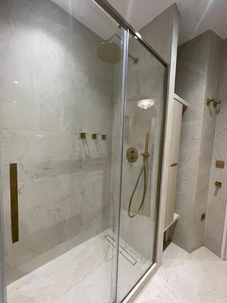 Salle de bain - chantier Art Eco Conseil à Paris 16e