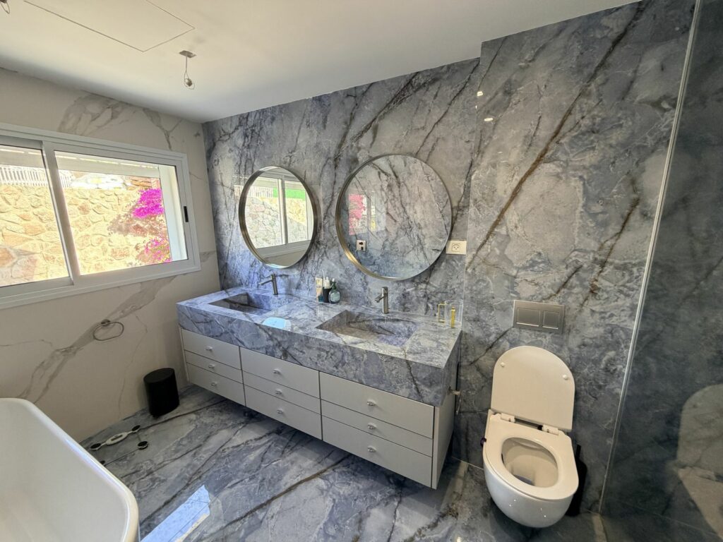 Salle de bain - chantier Art Eco Conseil à Charenton-le-Pont