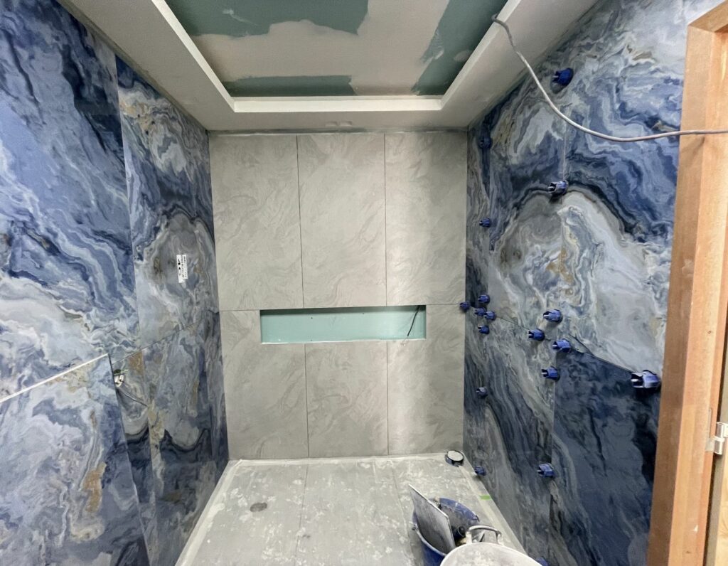 Salle de bain avant travaux à Vincennes - Art Eco Conseil